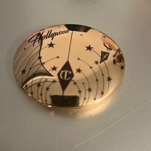 Charlotte tilbury glow glide face architect highlighter